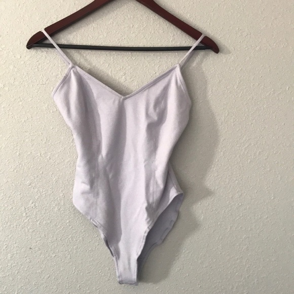 Forever 21 Tops - Forever 21 lilac strappy body suit